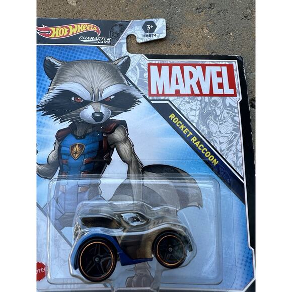 Marvel Hot Wheels Thor and Rocket Cars - Picture 3 of 10